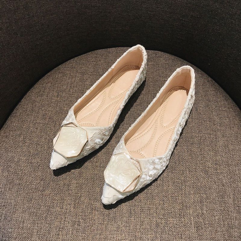 Scarpe da Donna Basse a Punta  - Korean Lifestyle Trends recensione e prezzo